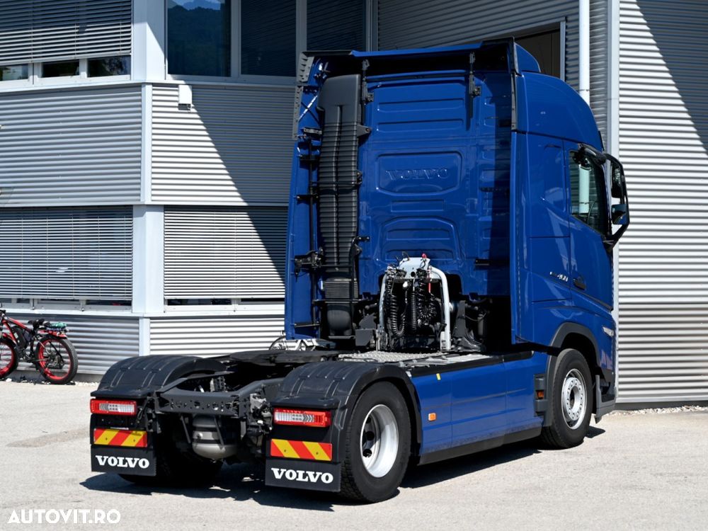 Volvo FH 460 Globetrotter XL - 2