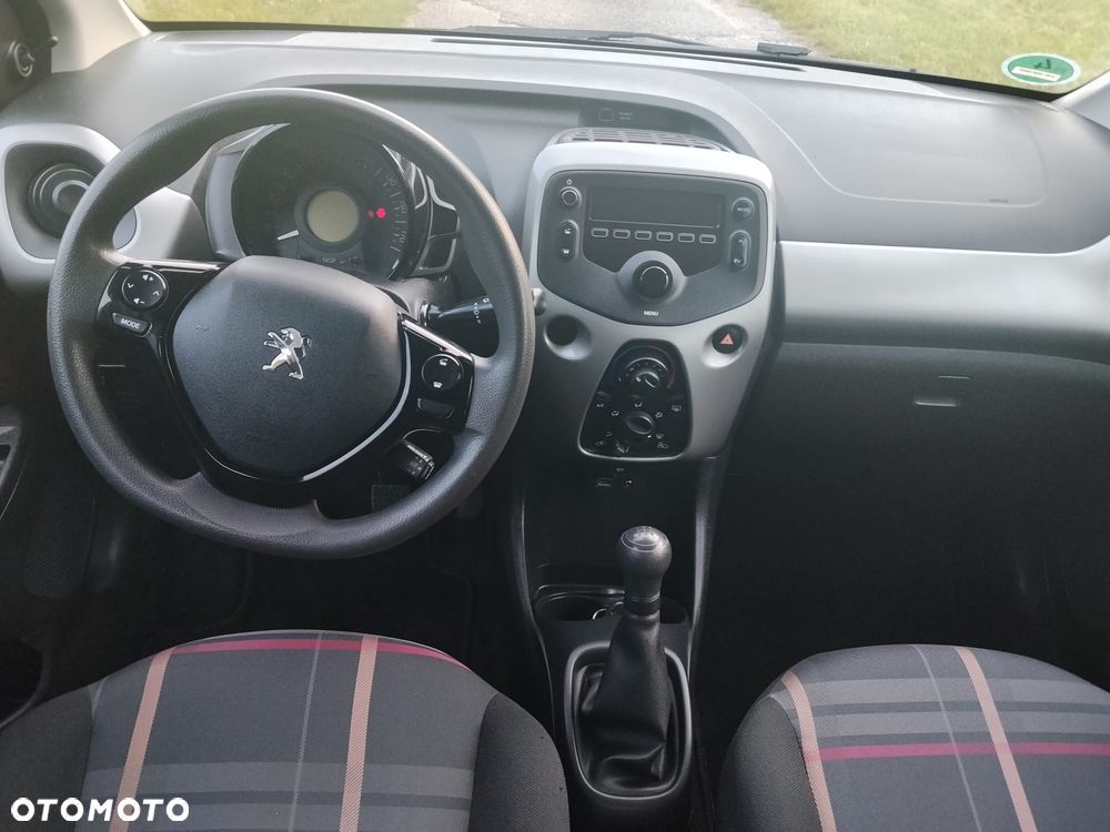 Peugeot 108 - 11