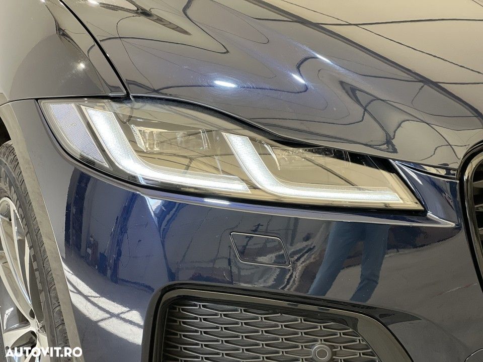 Jaguar F-Pace - 27