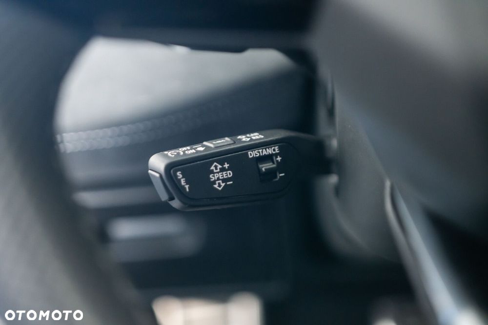 Audi A6 Avant e-tron - 22