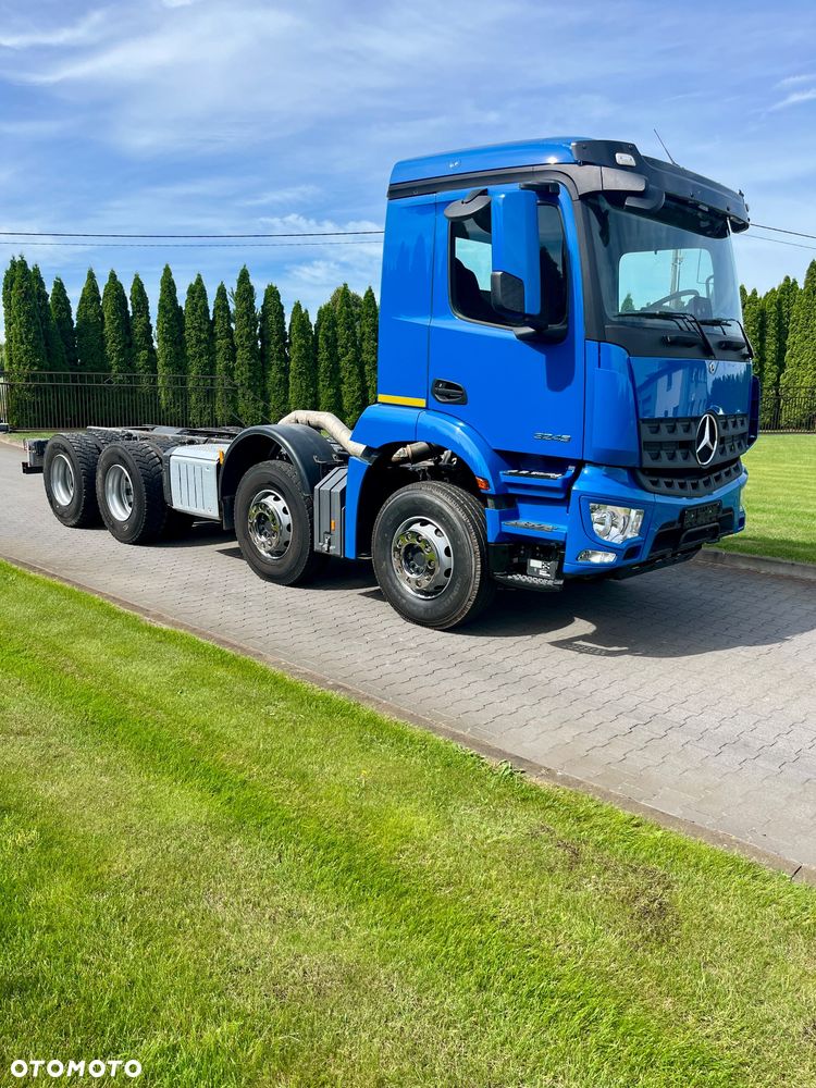 Mercedes-Benz Arocs 3243 8x4 2020rok - 7