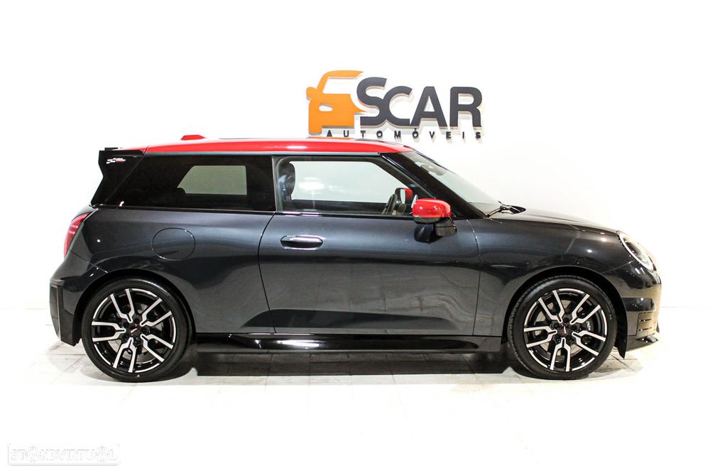 MINI 3 Portas Cooper SE JCW XL - 6