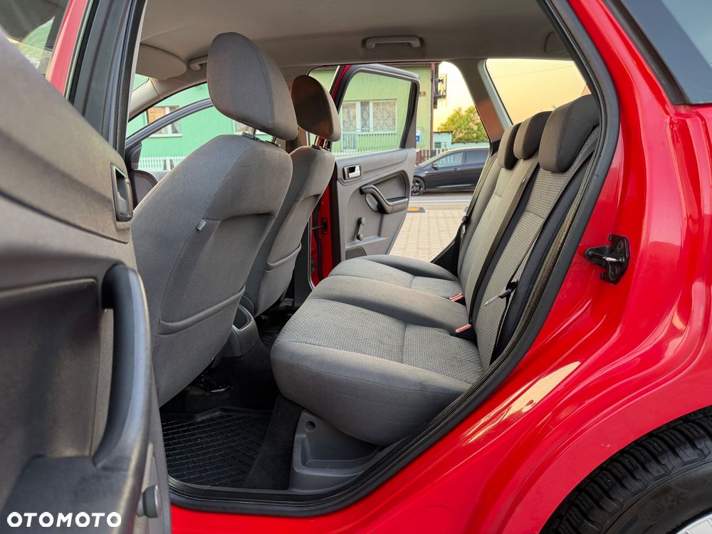 Ford Focus 1.6 TDCi Trend - 20