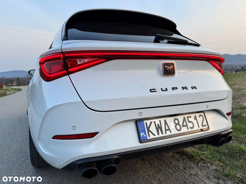 Cupra Leon Sportstourer 2.0 TSI 4Drive DSG VZ - 30
