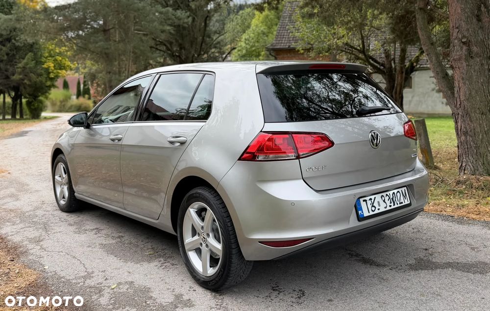 Volkswagen Golf 1.2 TSI BMT Trendline Perfectline - 10