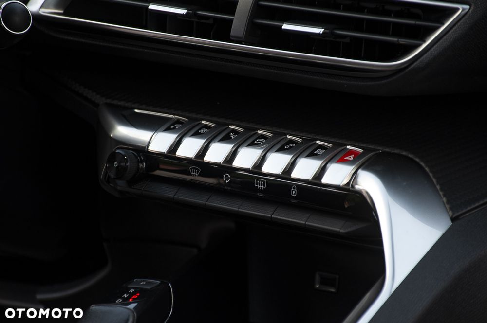 Peugeot 3008 BlueHDi 120 EAT6 Stop & Start Active - 10