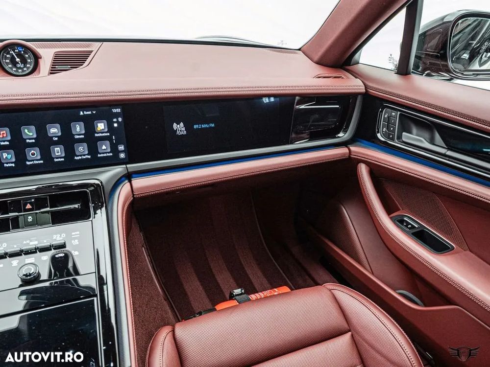 Porsche Panamera 4 - 14