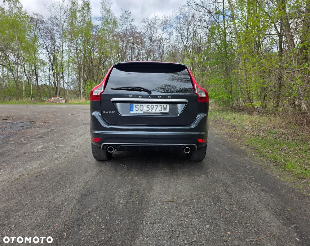 Volvo XC 60 D4 Geartronic Momentum - 21