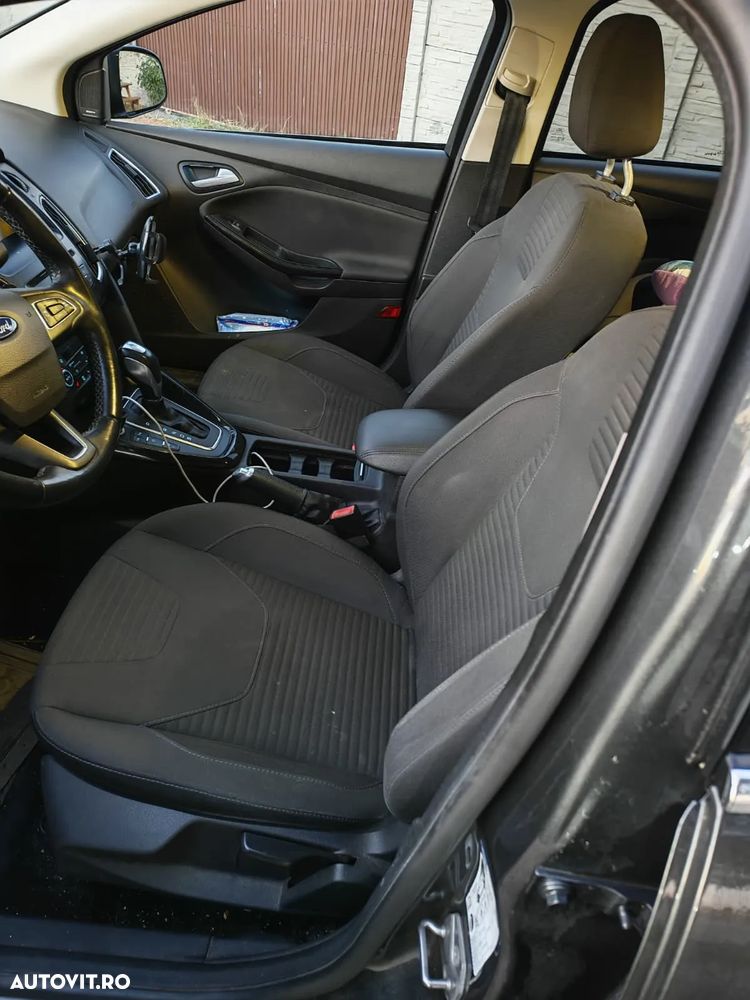 Ford Focus 1.5 Ecoboost Titanium - 13