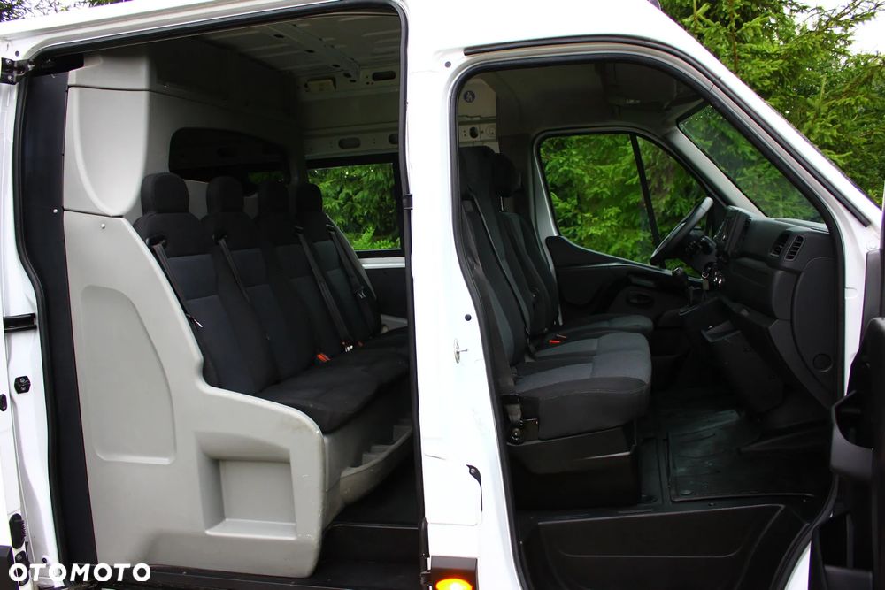 Renault Master 2.3 DCI 150KM BRYGADÓWKA 7 OSOBOWA +PAKA NAVIGACJA +KAMERA COFANIA  FV23% - 32