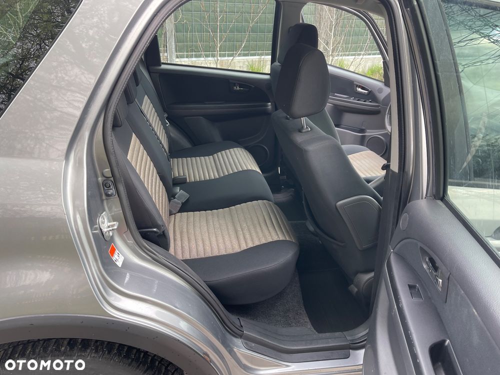 Fiat Sedici 1.9 Multijet DPF 4x4 Dynamic - 12