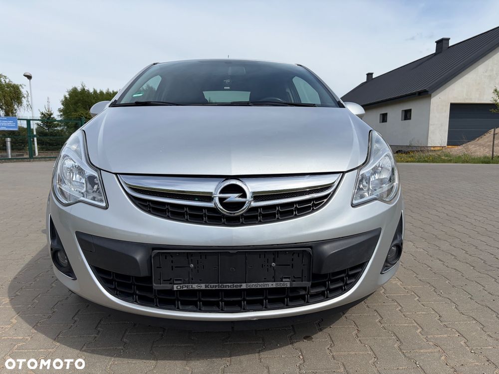Opel Corsa 1.4 16V Satellite - 2