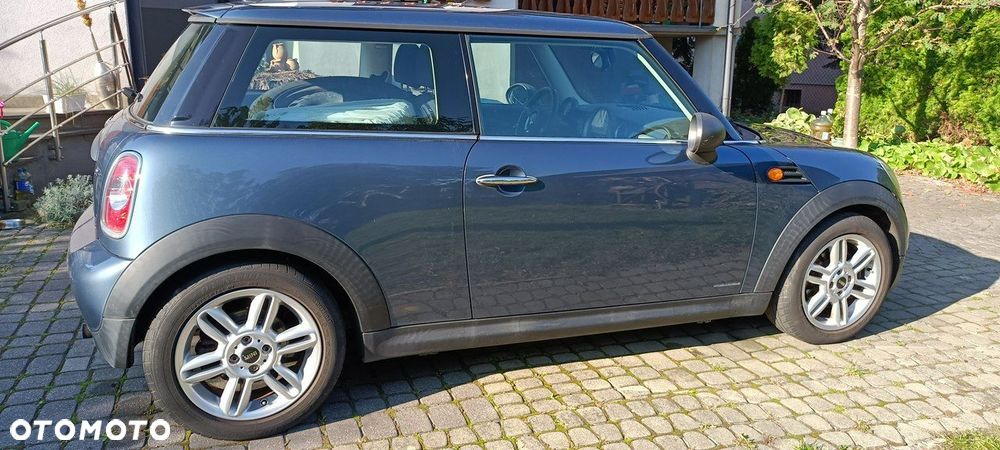 MINI ONE - 12