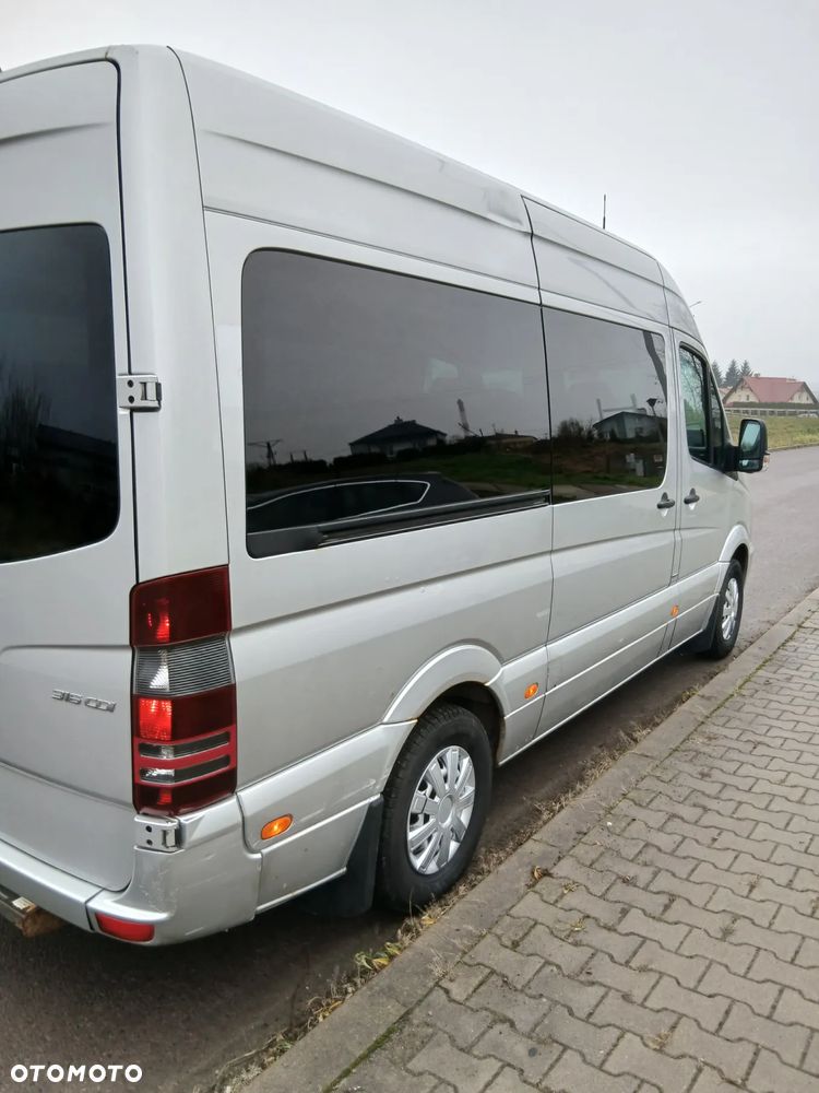 Mercedes-Benz Sprinter - 14