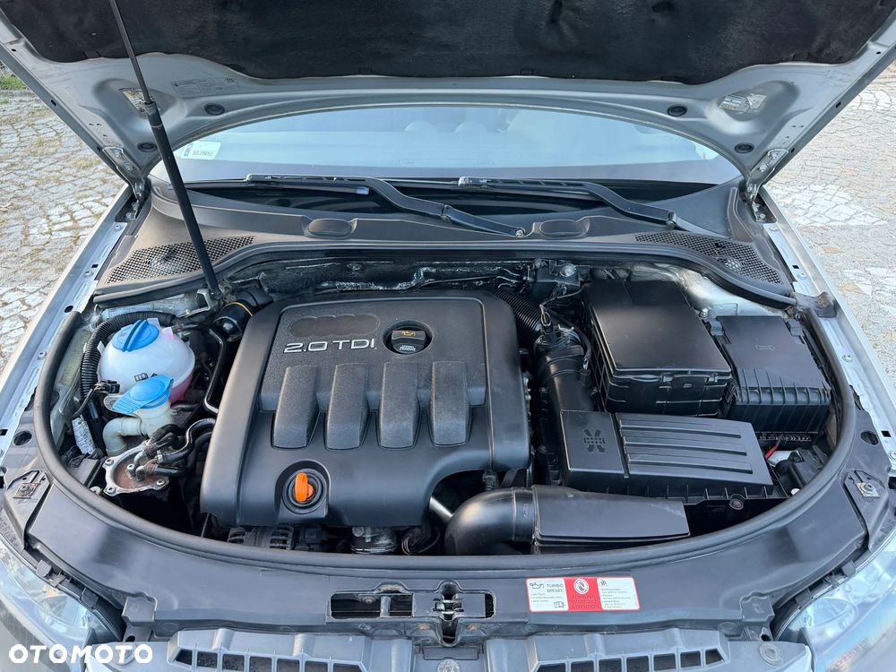 Audi A3 3-drzwiowe 2.0 TDI Attraction - 19