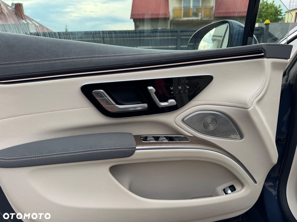 Mercedes-Benz EQS 580 120kWh 4-Matic AMG Line - 12