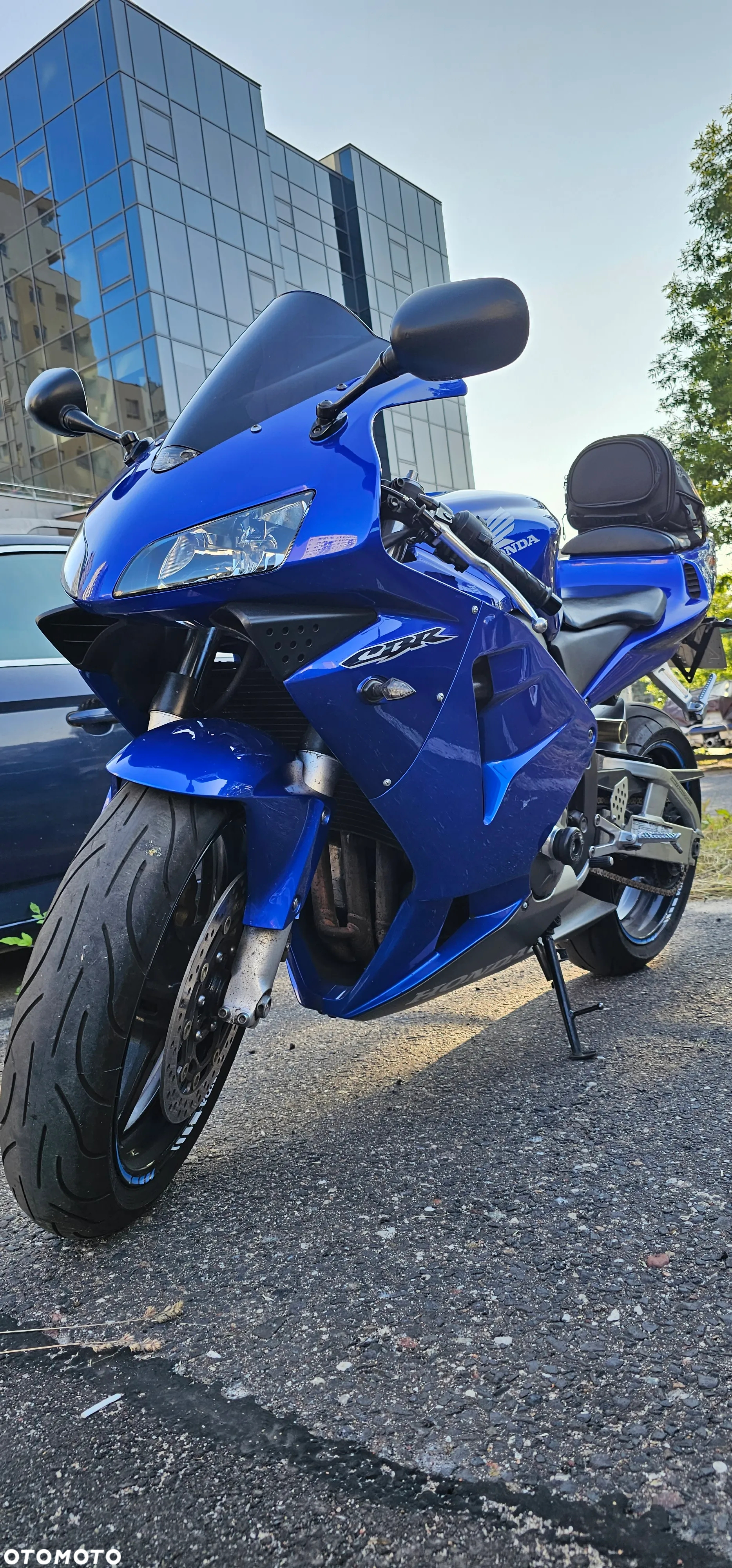 Honda CBR - 9