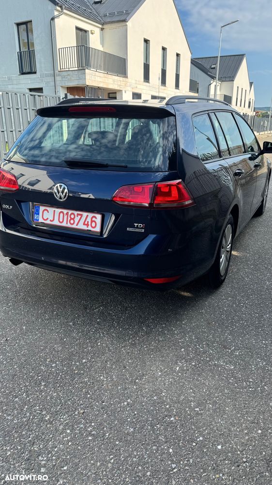 Volkswagen Golf 1.6 TDI DPF BMT Comfortline - 3