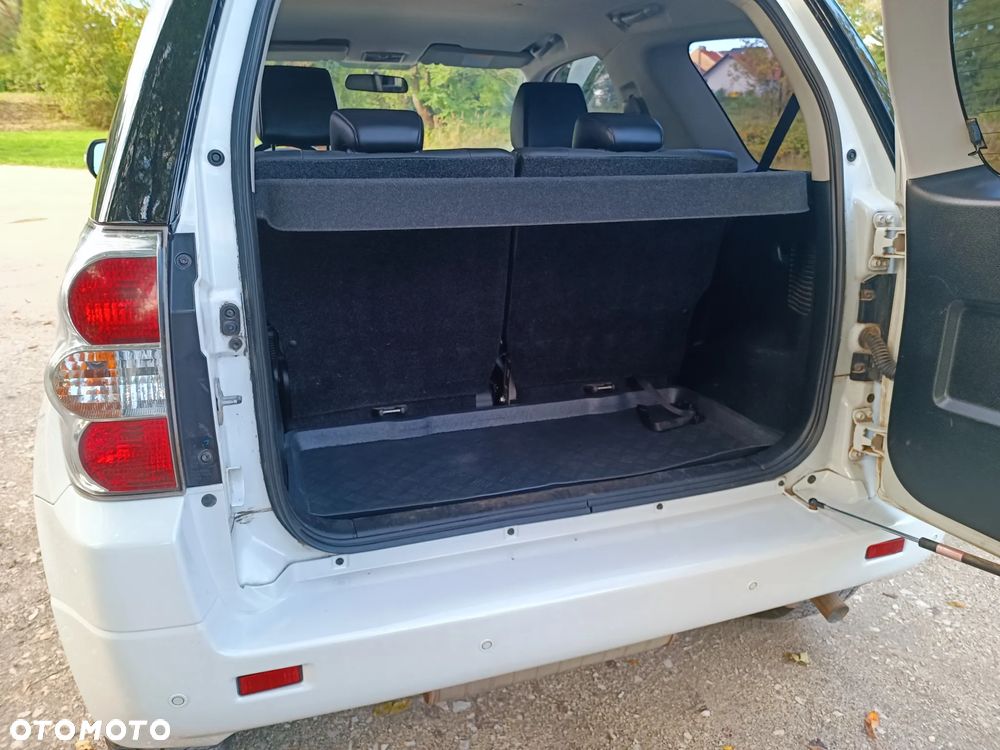 Suzuki Grand Vitara 1.9 DDiS Comfort - 11