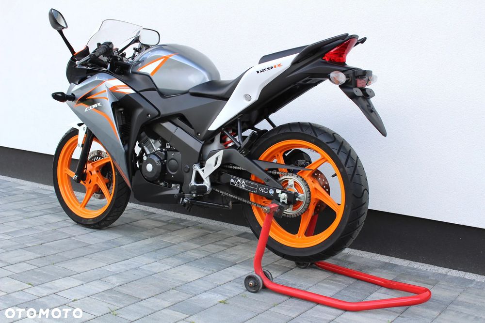 Honda CBR - 3