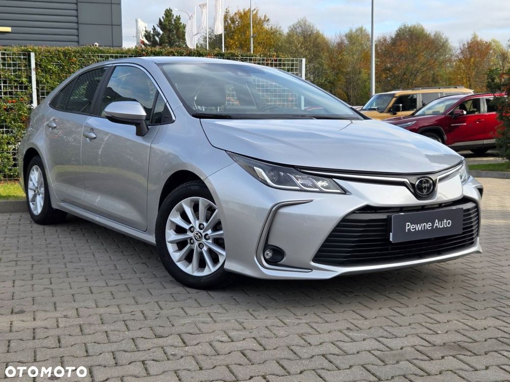 Toyota Corolla - 11