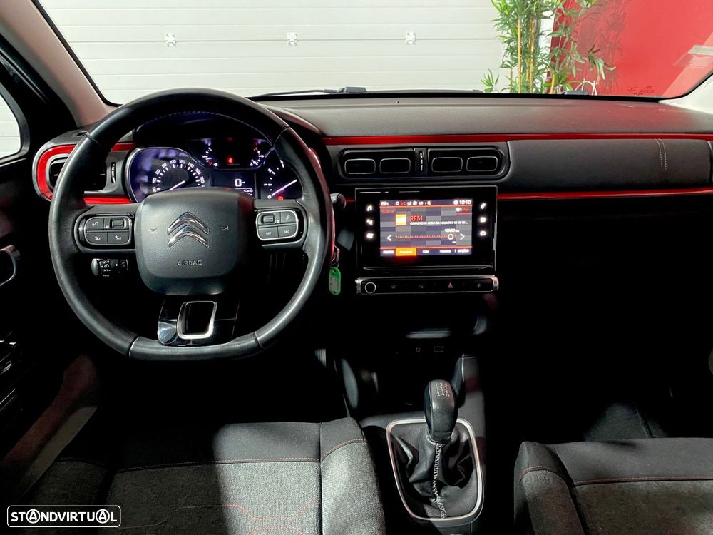 Citroën C3 1.2 PureTech Shine - 27