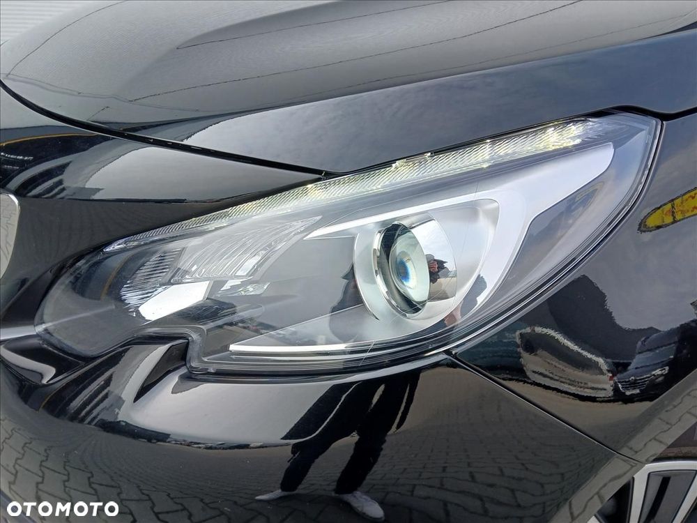 Peugeot 2008 1.2 Pure Tech Active - 20