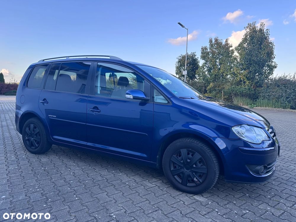 Volkswagen Touran 1.9 TDI United - 17