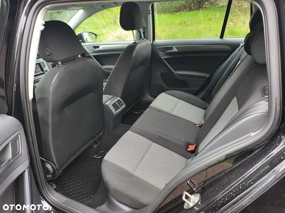 Volkswagen Golf VII 1.6 TDI BMT Comfortline - 12