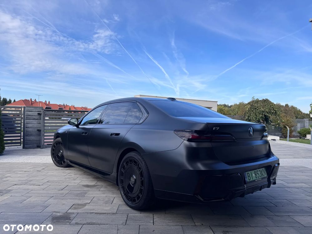 BMW i7 105.7kWh xDrive60 M Sport - 3