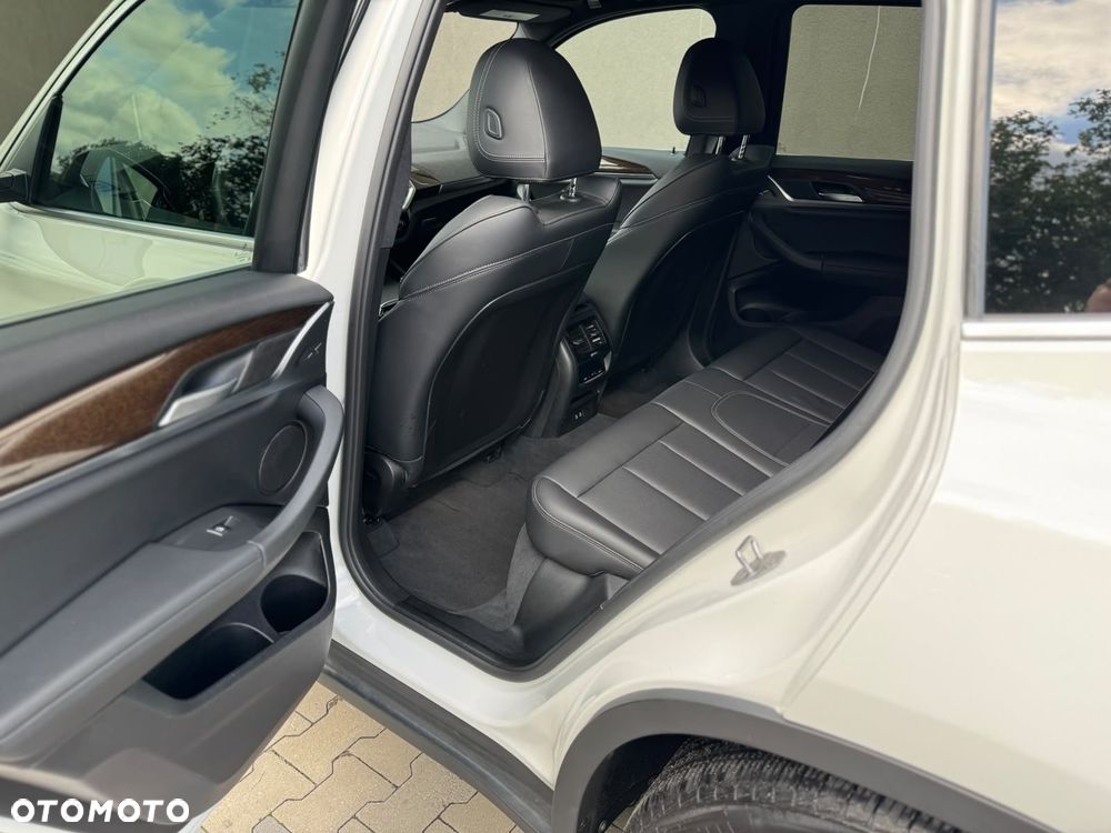 BMW X3 xDrive30i xLine - 28