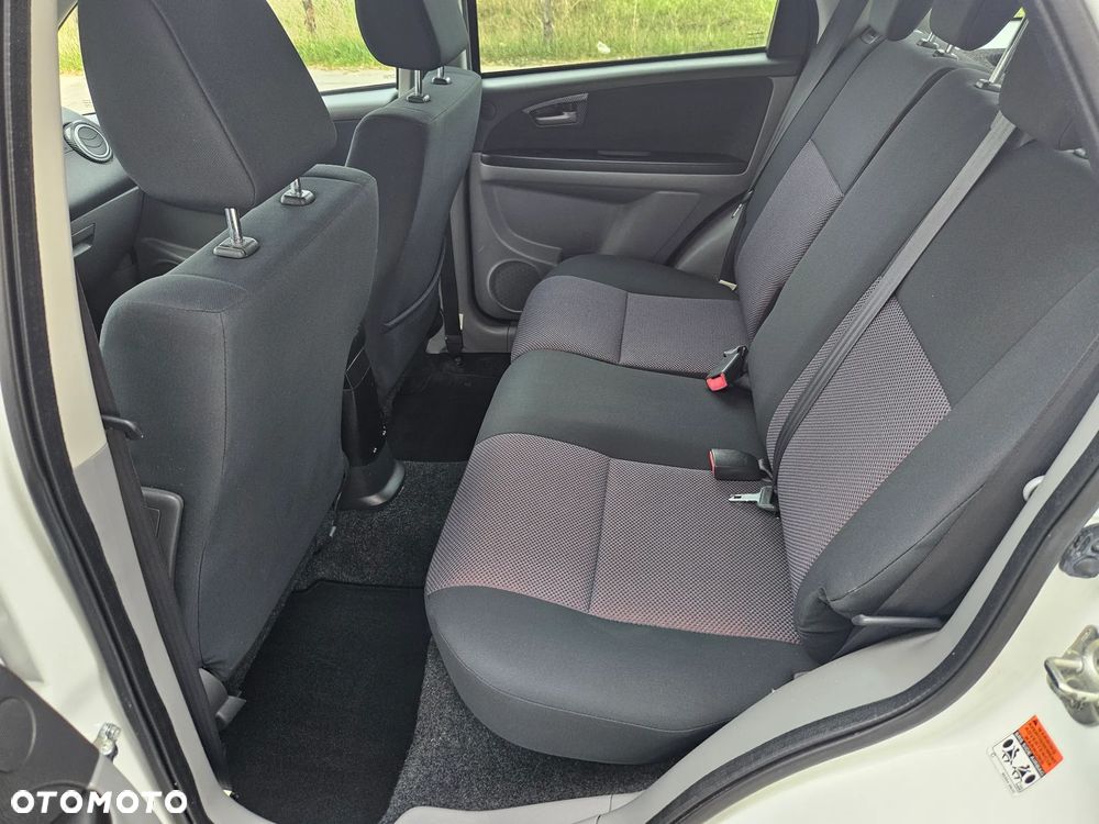 Suzuki SX4 1.6 VVT 4x2 Comfort Dance - 6