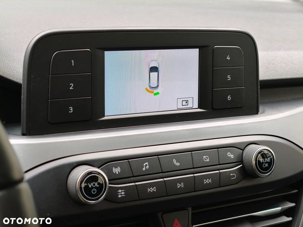 Ford Focus 1.0 EcoBoost Trend Edition Business - 27