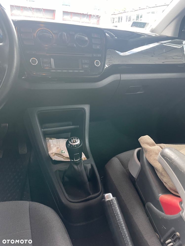 Volkswagen up! 1.0 street - 6