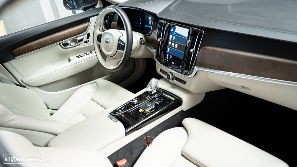 Volvo V90 2.0 T6 PHEV Inscription AWD - 39