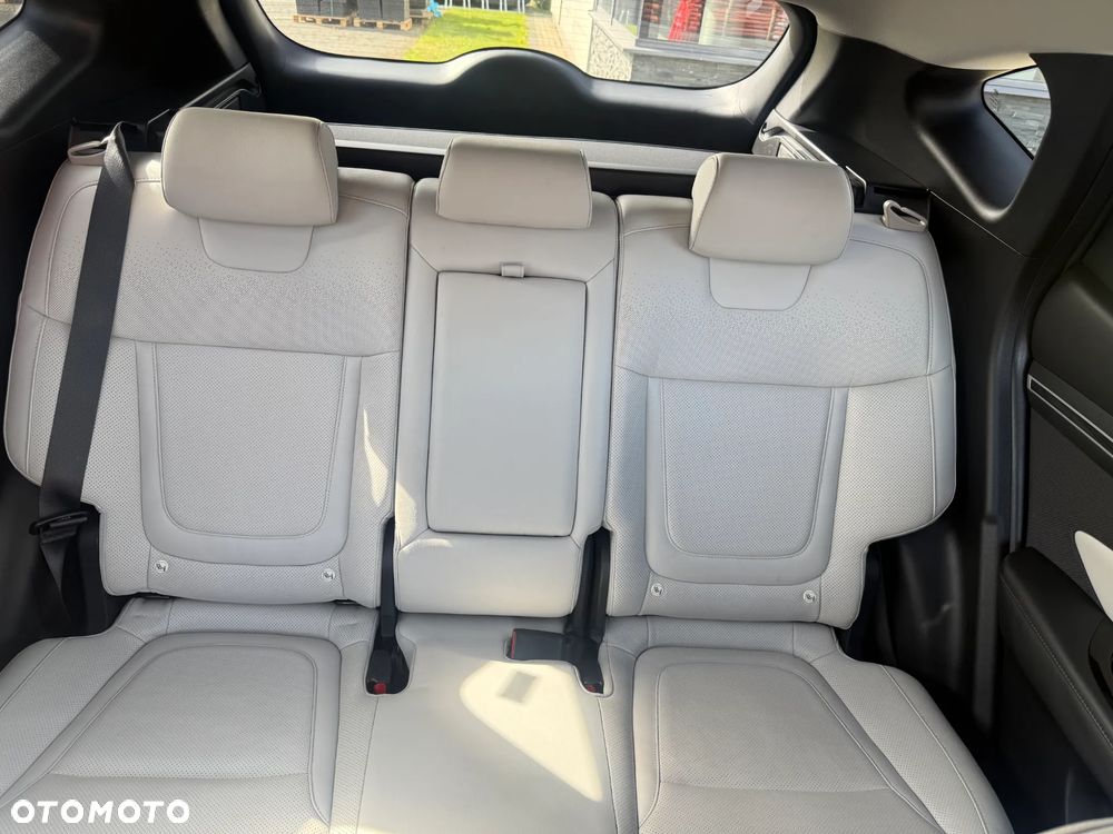 Hyundai Tucson 1.6 T-GDi 48V Platinum 4WD DCT - 8
