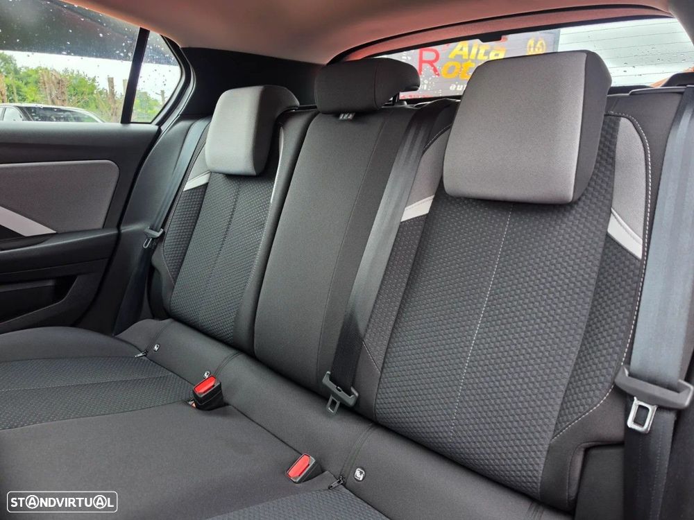 Opel Astra 1.5 D Edition Aut. - 8