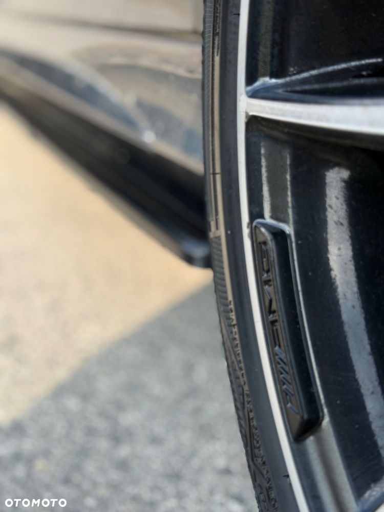 Mercedes-Benz Klasa C AMG 43 4-Matic - 24