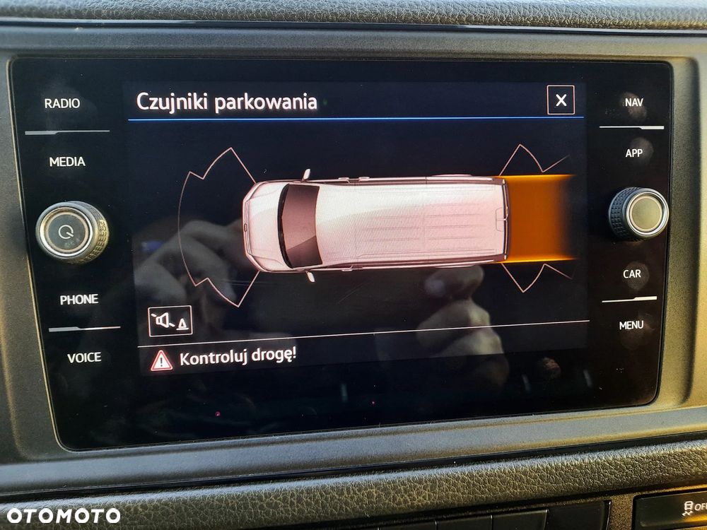 Volkswagen Crafter  L2H1 faktura vat 23% - 12