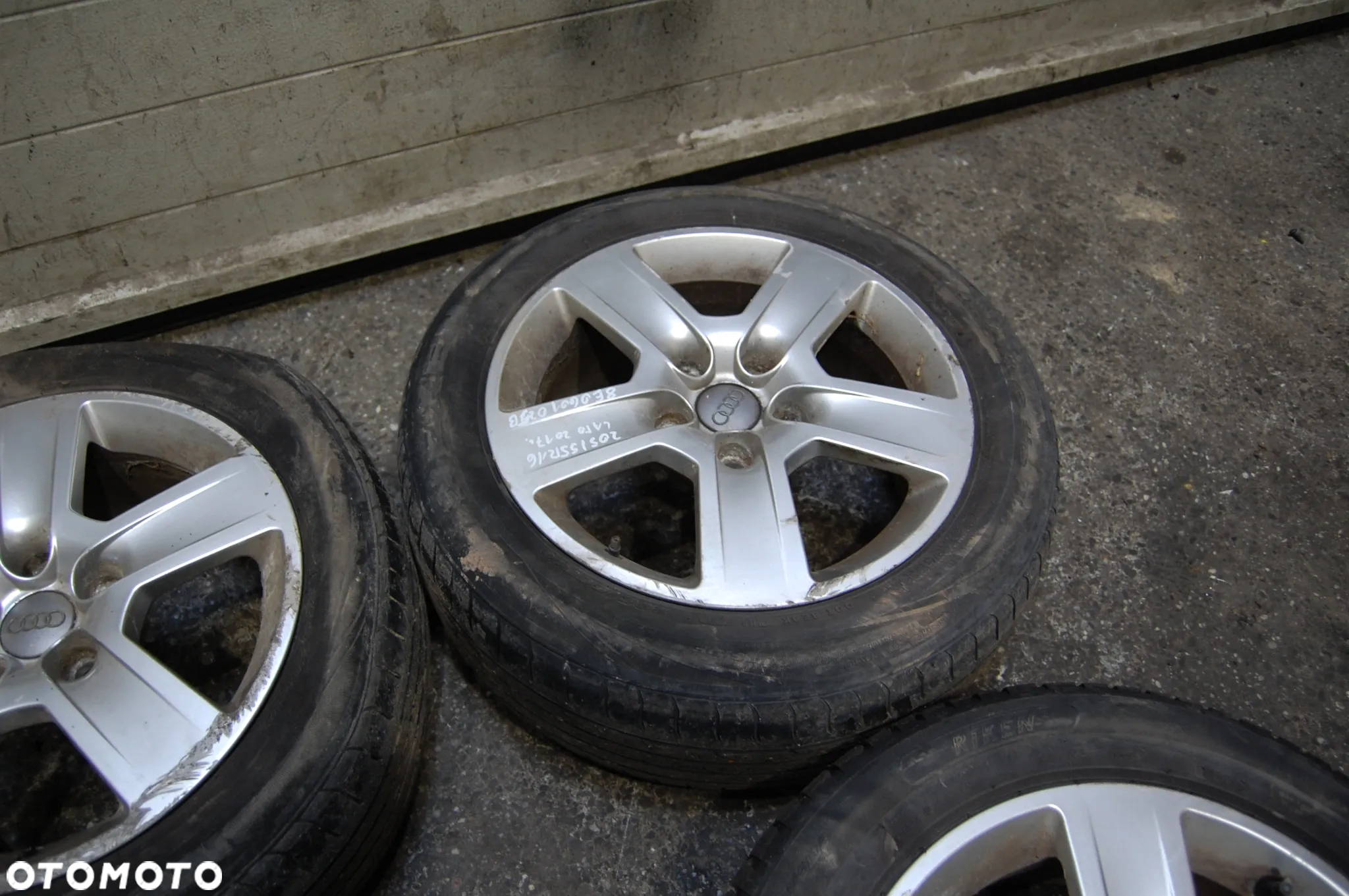 KOŁA FELGI ALUMINIOWE 8E0601025B 205/55R16 LATO 5X112 ET42 7J AUDI A4 B6 B7 SEAT SKODA - 3