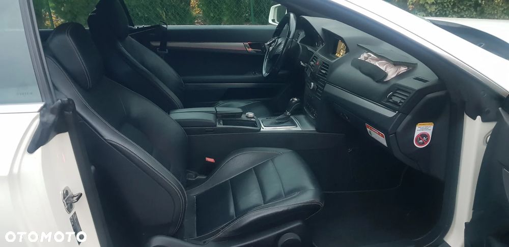 Mercedes-Benz Klasa E 220 CDI DPF BlueEFFICIENCY Automatik Avantgarde - 33