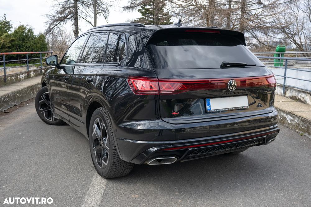 Volkswagen Touareg V6 TDI 4MOTION R-Line - 2