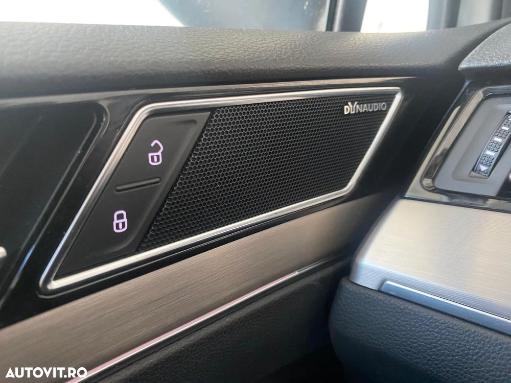 Volkswagen Passat - 34