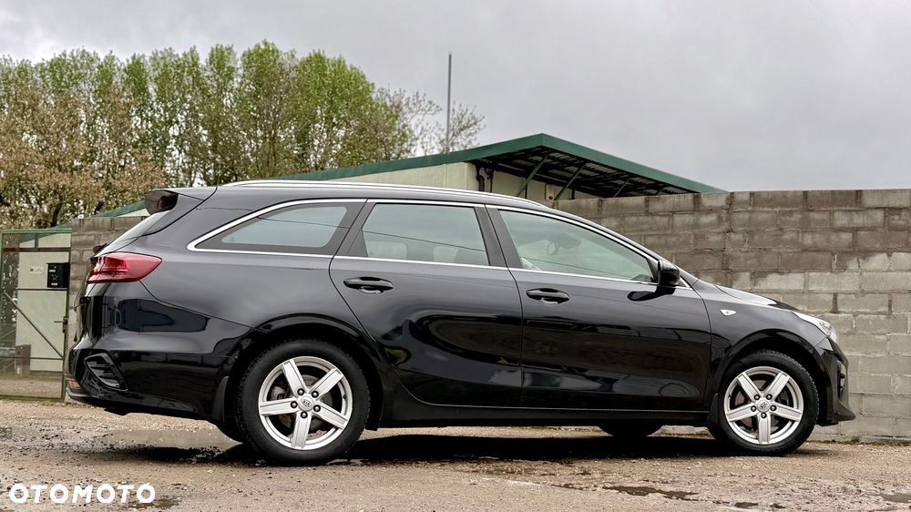 Kia Ceed 1.4 T-GDI DCT OPF Platinum Edition - 24