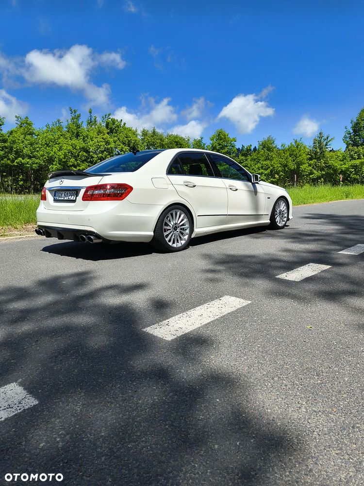 Mercedes-Benz Klasa E 350 CDI BlueEff Avantgarde - 5