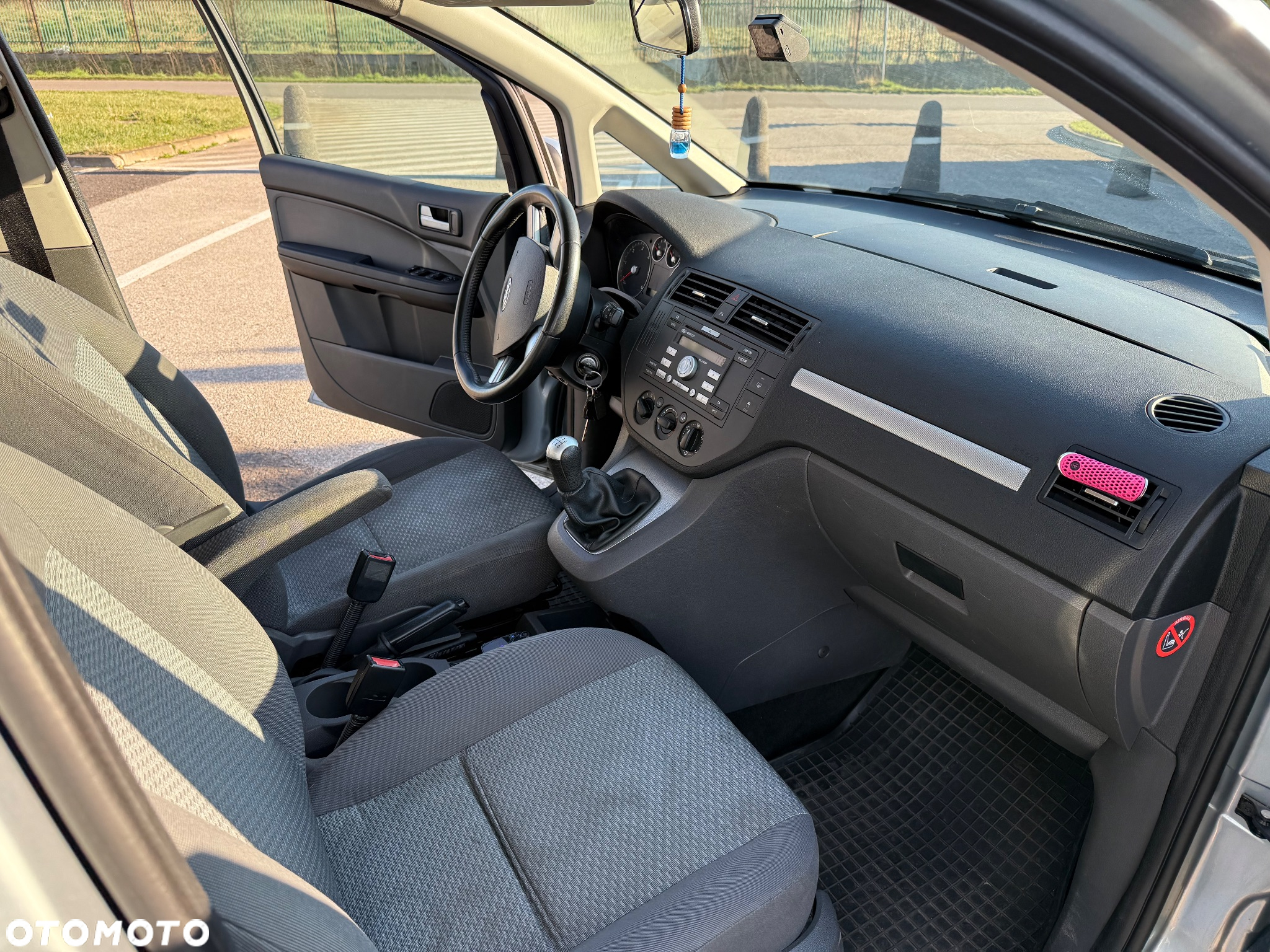 Ford Focus C-Max 2.0 TDCi Ghia - 11