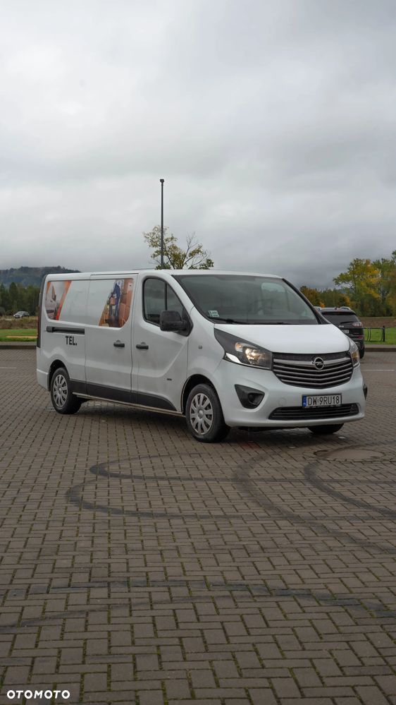 Opel Vivaro - 18