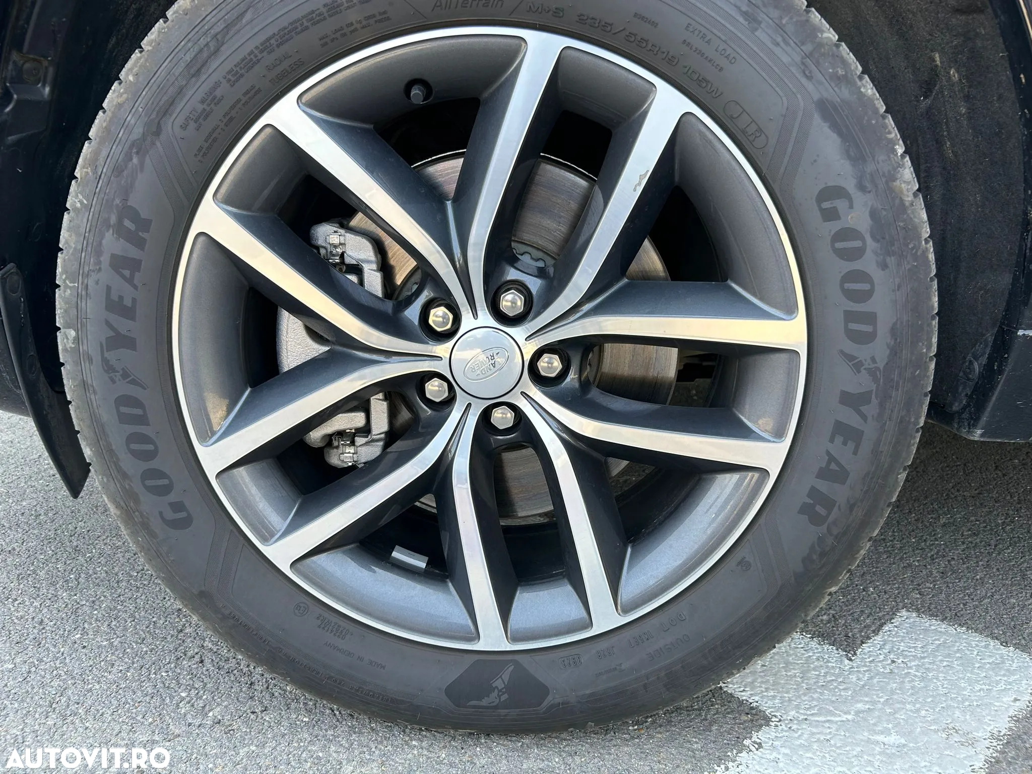 Land Rover Discovery Sport - 7
