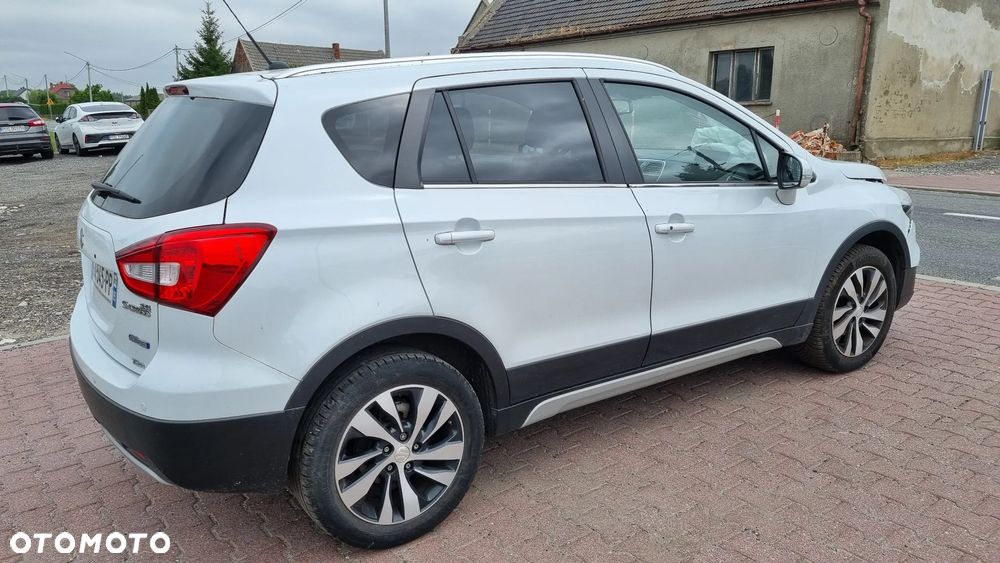 Suzuki SX4 - 1