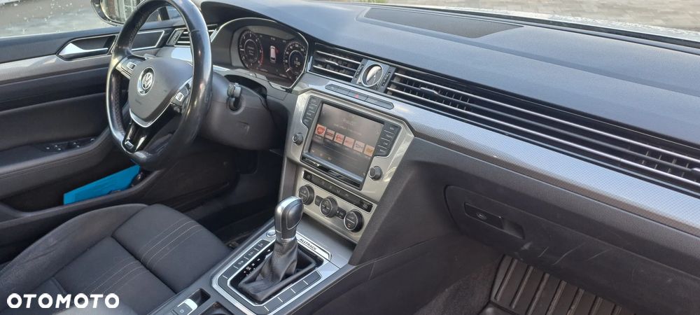 Volkswagen Passat Alltrack - 5
